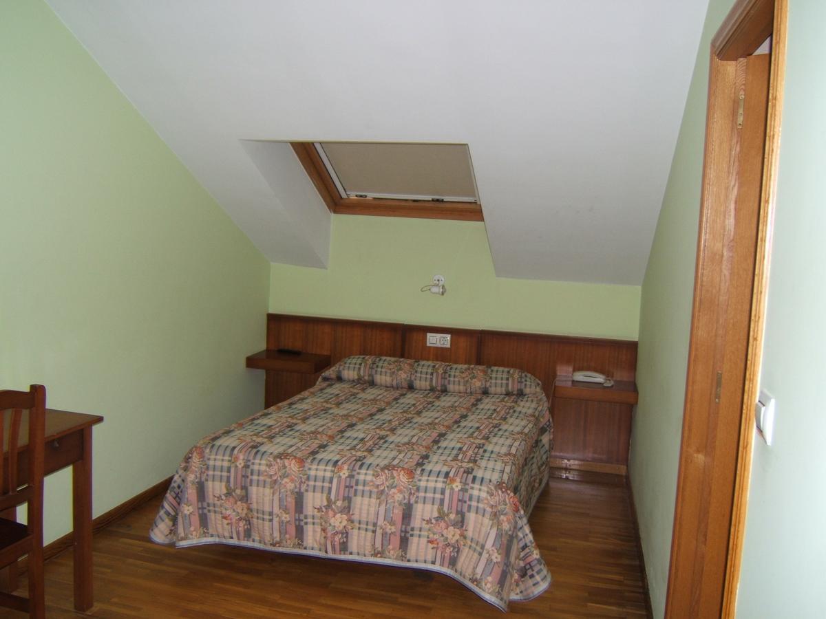 Hotel Severino Ourense Extérieur photo