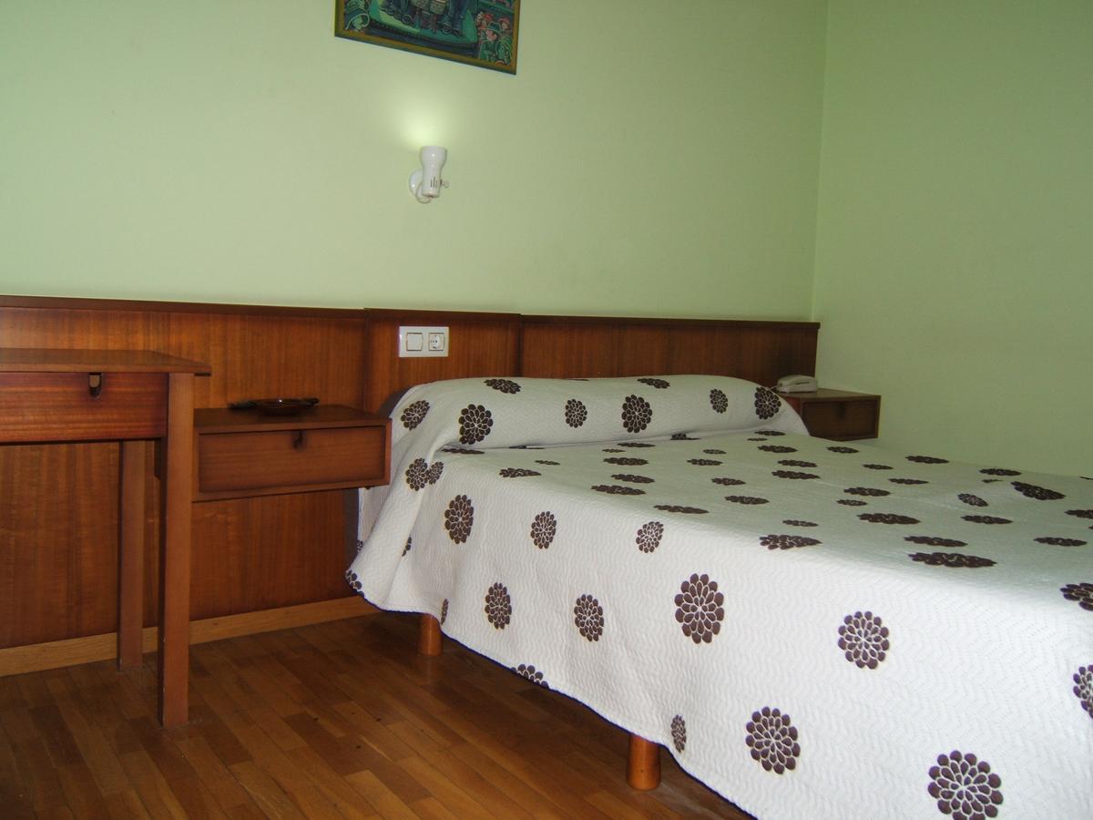 Hotel Severino Ourense Extérieur photo